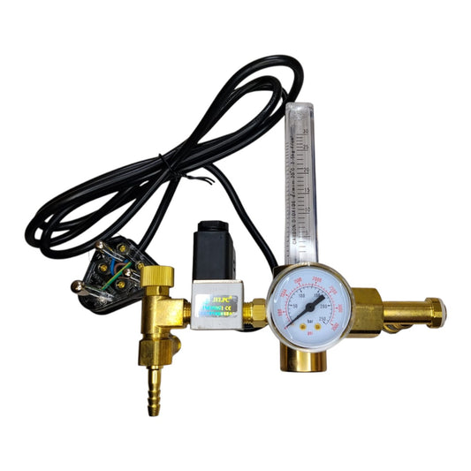 CO₂ flow meter regulator with solenoid valve for gas control applications