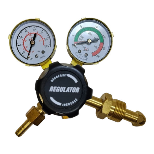 Nitrogen single stage pressure testing regulator for industrial applications